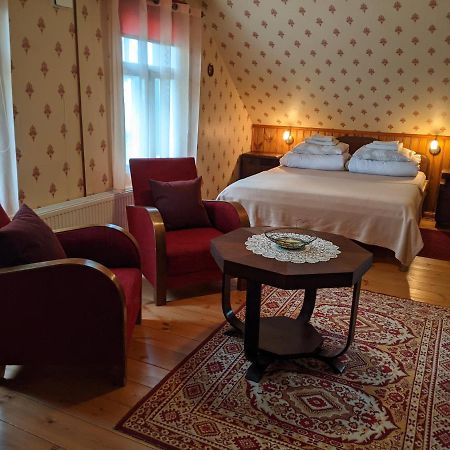 Avinurme Hostel Екстер'єр фото